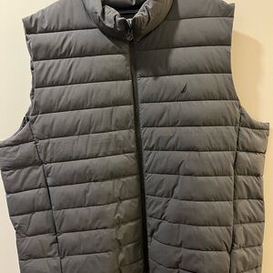 Nautica Men's Charcoal Puffer Vest